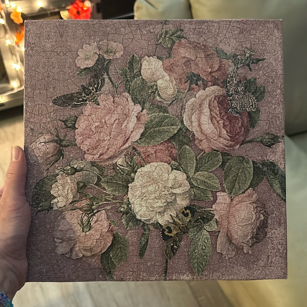 Wall decoration by Ashland 10.1in x 10.1in 25.7 cm x 25.7cm